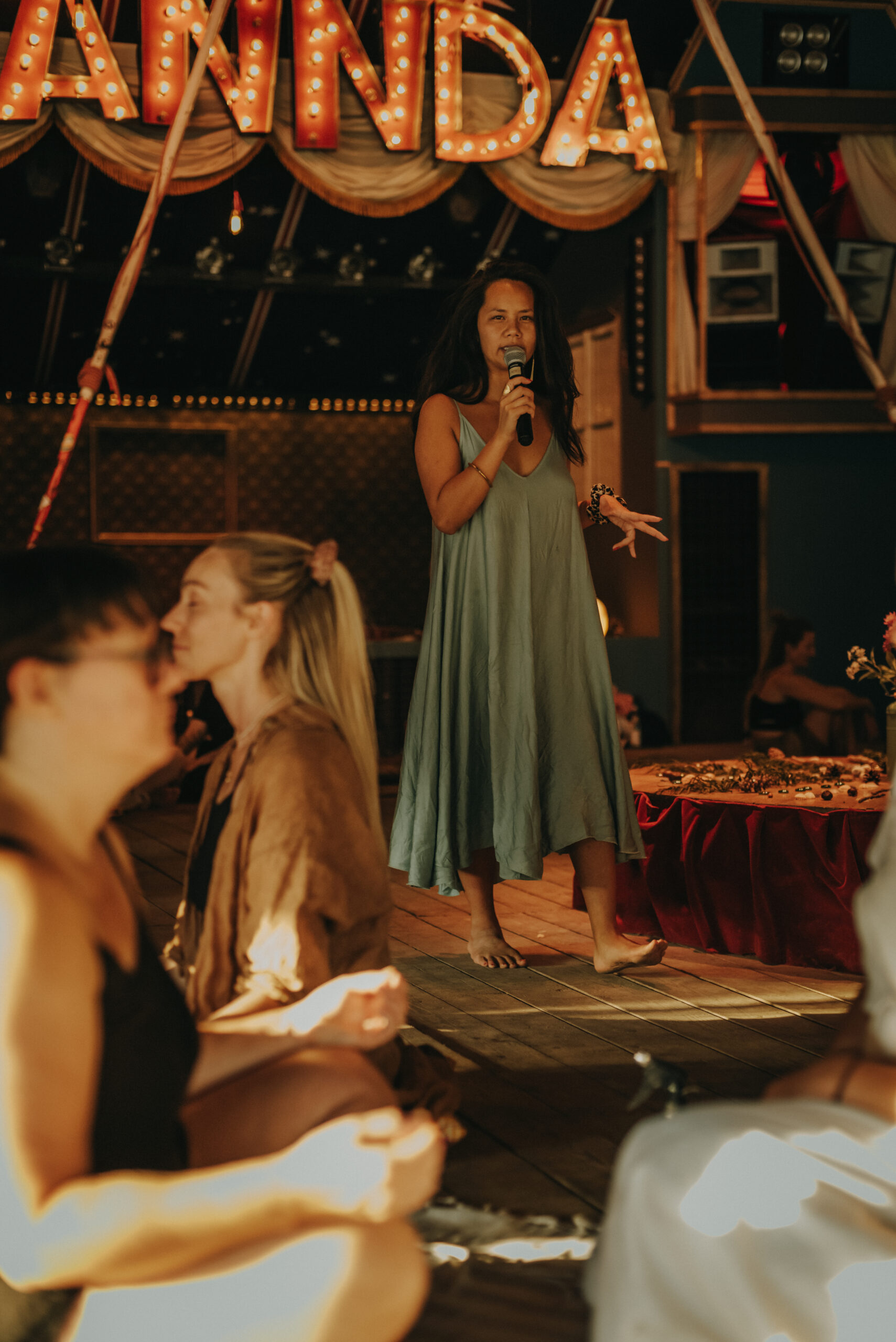 Amazonen Wannda Hexenhaus